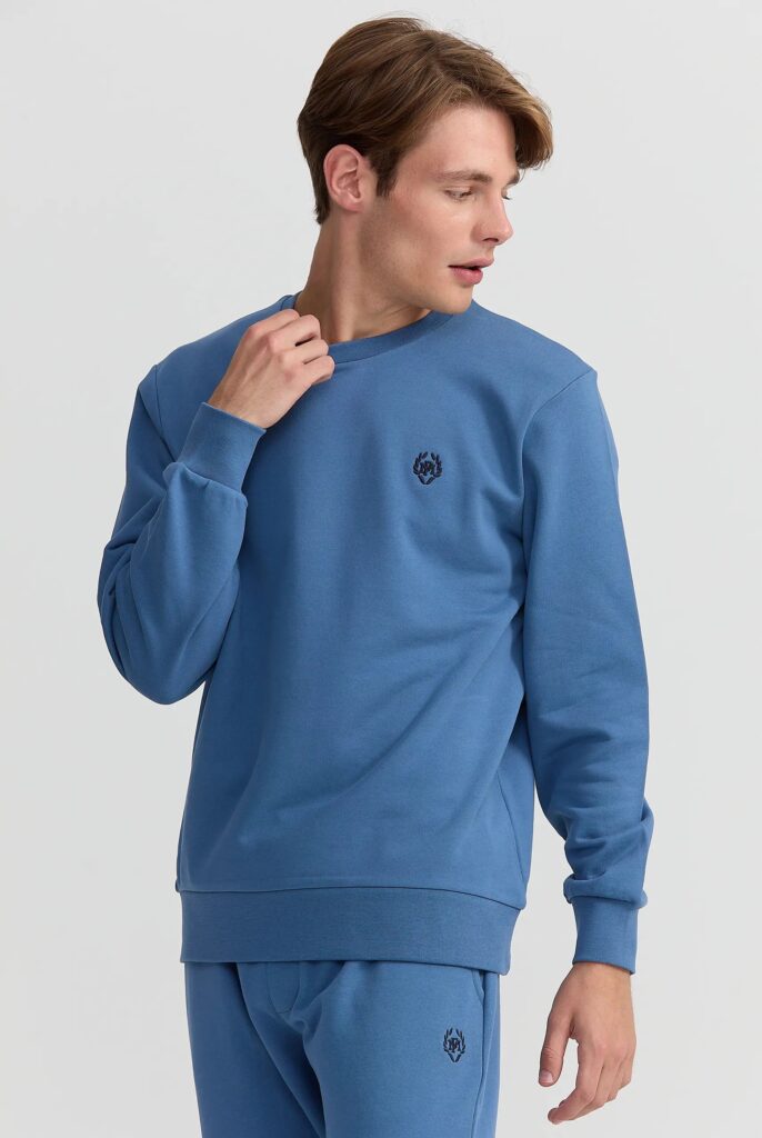 Faure : Sweat Brodé du Logo Emblématique - 33