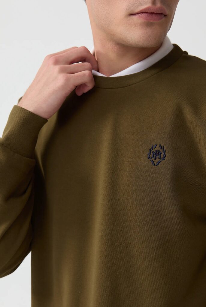 Faure : Sweat Brodé du Logo Emblématique - 44