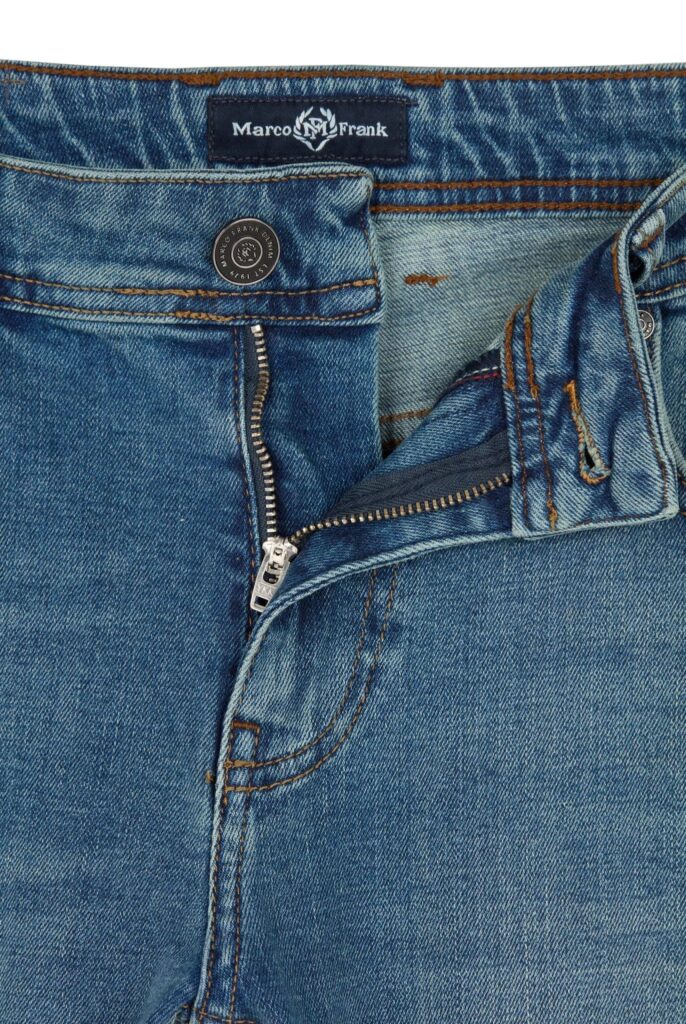 Kalman : Jeans Regular Fit en Denim avec des détails de déchirure - 21