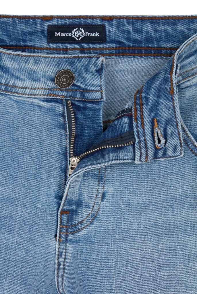 Kalman : Jeans Regular Fit en Denim avec des détails de déchirure - 6