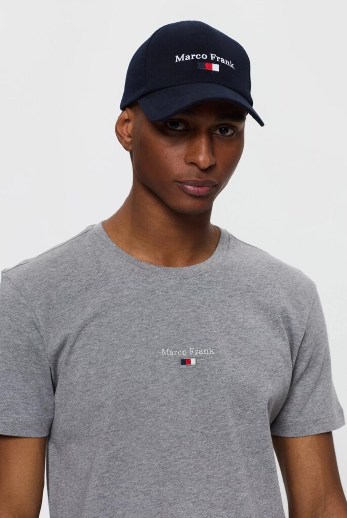 Léo : T-Shirt avec Logo et Drapeau Brodé - 45