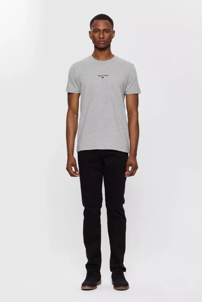 Léo : T-Shirt avec Logo et Drapeau Brodé - 32