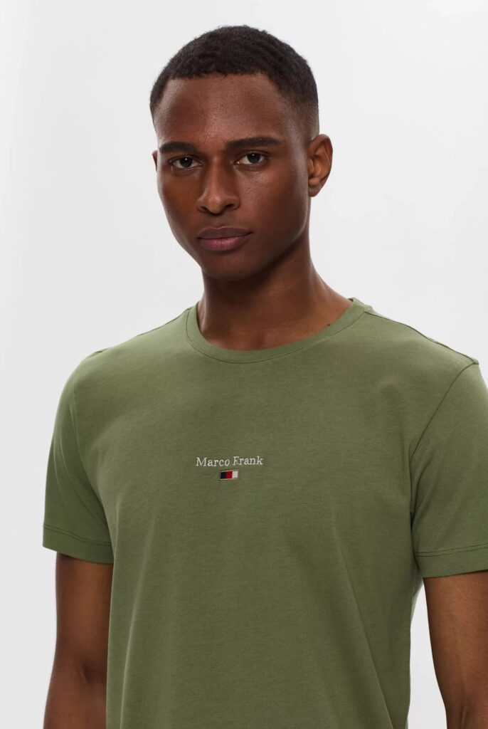 Léo : T-Shirt avec Logo et Drapeau Brodé - 33