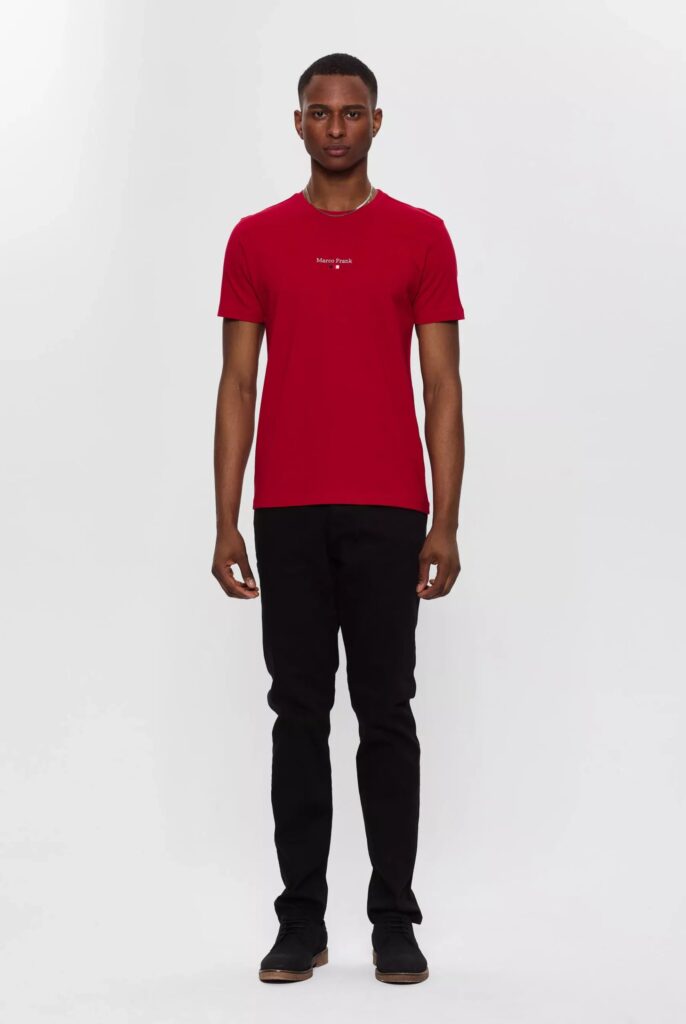 Léo : T-Shirt avec Logo et Drapeau Brodé - 29