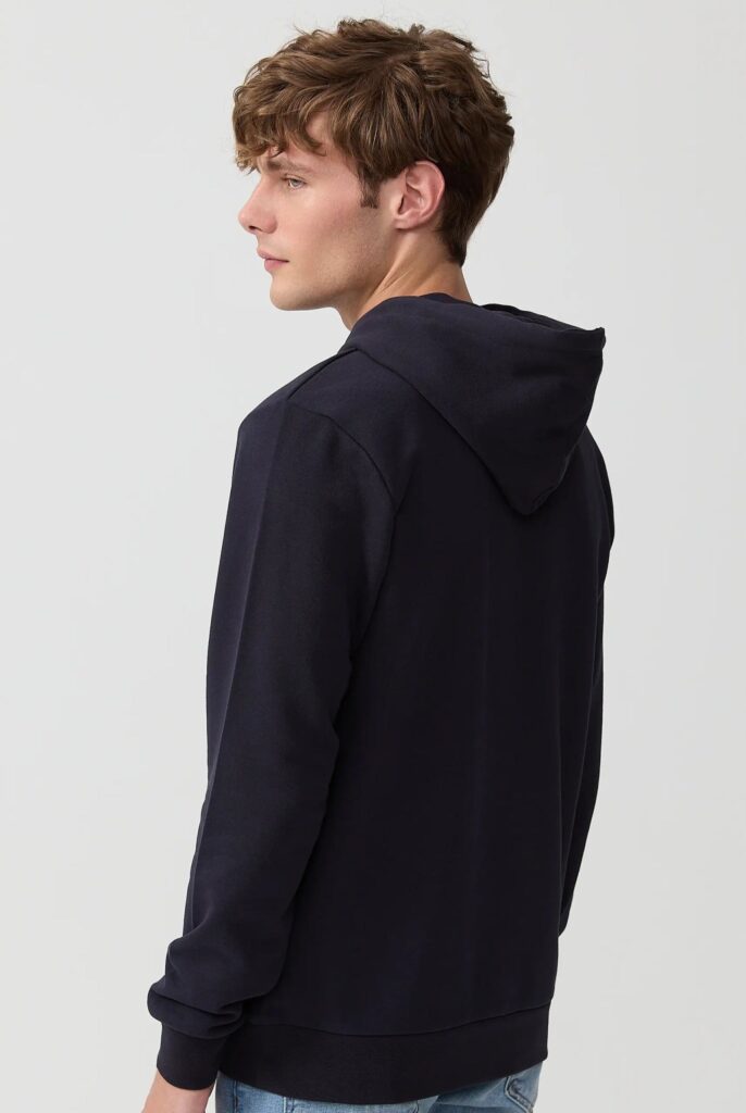 Matisse : Sweat à Capuche Brodé d’un Drapeau Style Nautique - 30