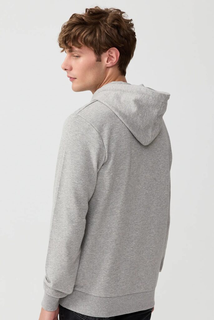 Matisse : Sweat à Capuche Brodé d’un Drapeau Style Nautique - 25