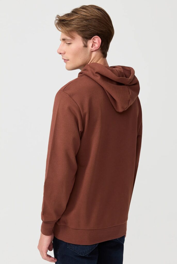 Moreau : Sweat à Capuche avec Logo Brodé - 3