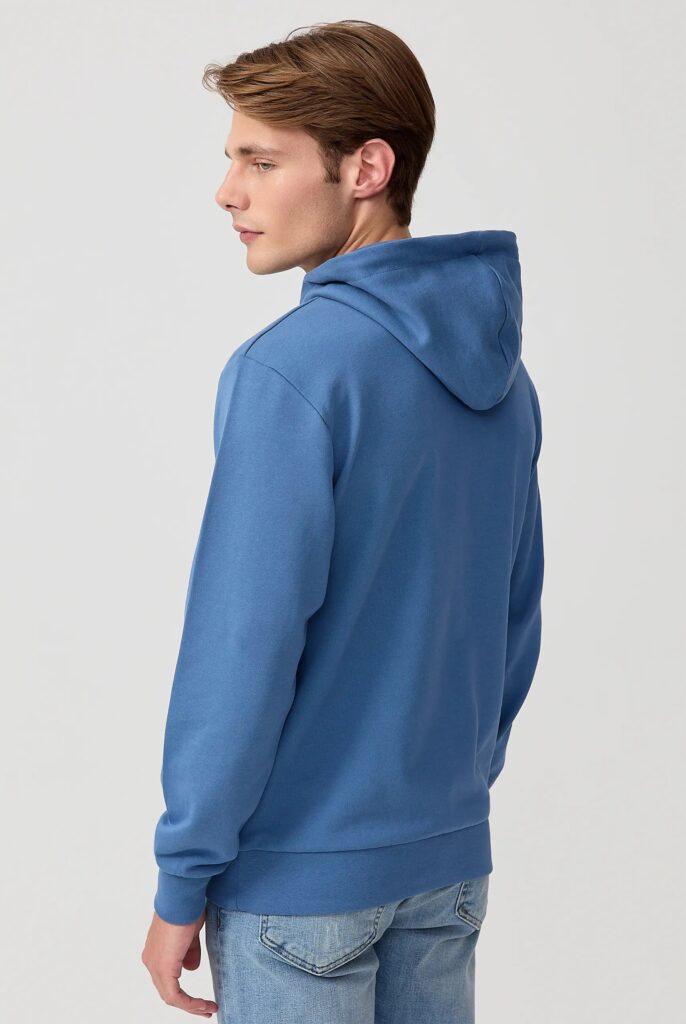 Moreau : Sweat à Capuche avec Logo Brodé - 25