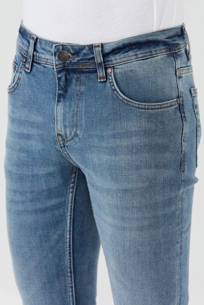 Nichol : Jeans regular fit en Denim Stretch - 21