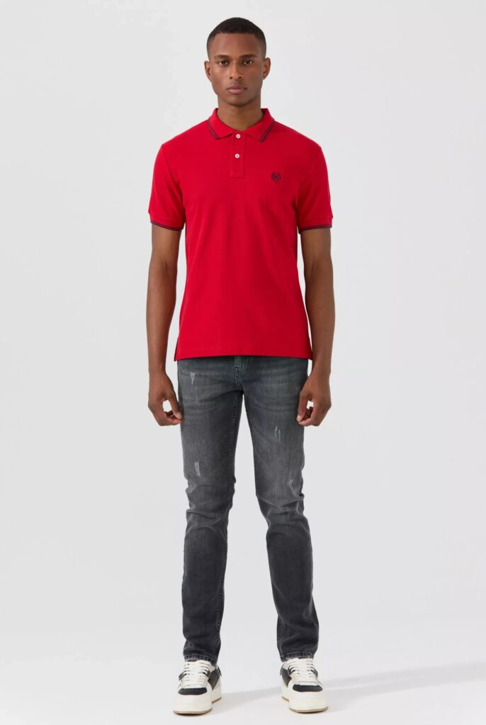 Nouvel : Polo avec Logo Brodé - 68