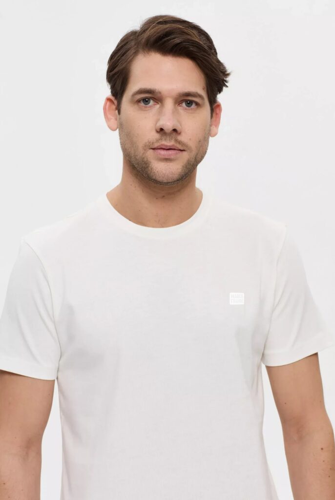 Pascal : T-Shirt avec Logo en Silicone - 39