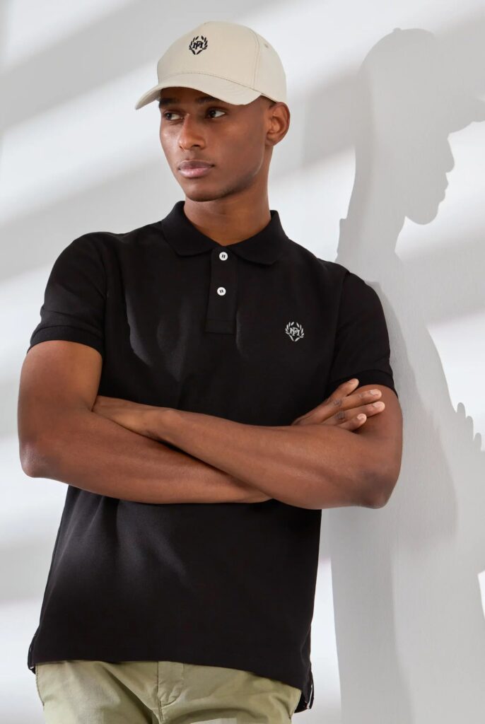 Pierre : Polo avec Logo Brodé - 51
