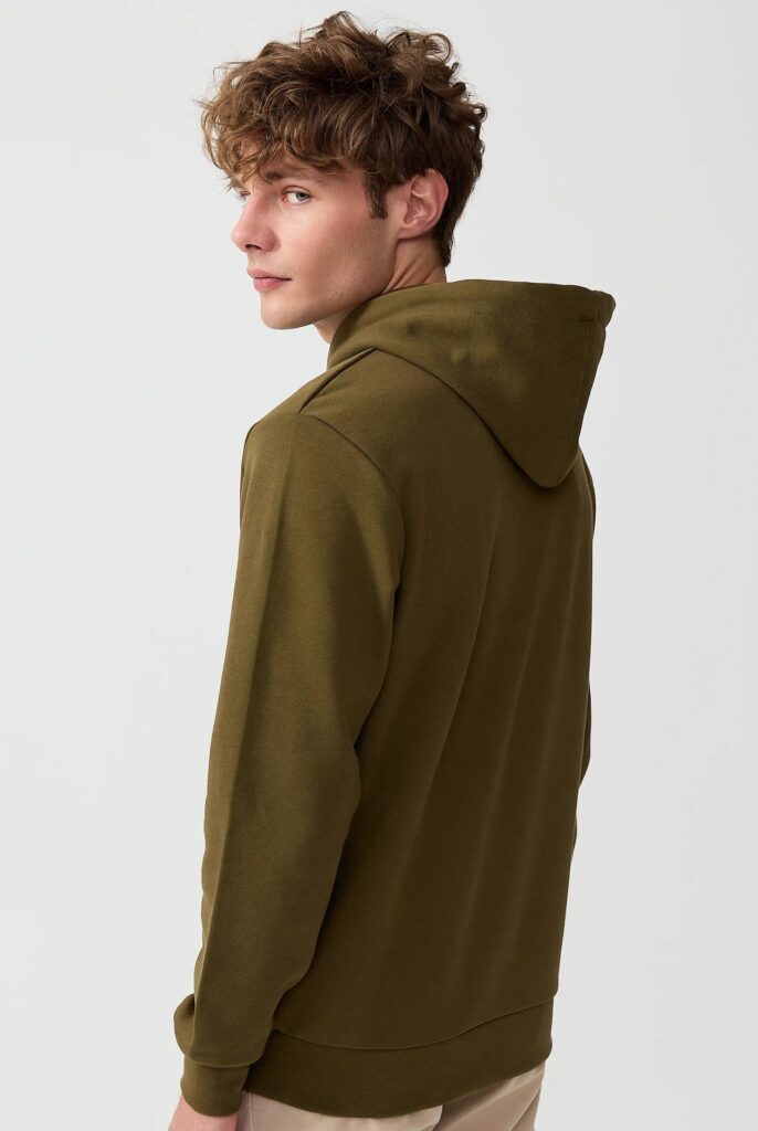 Savoy : Sweat à Capuche Avec Logo Brodé - 35