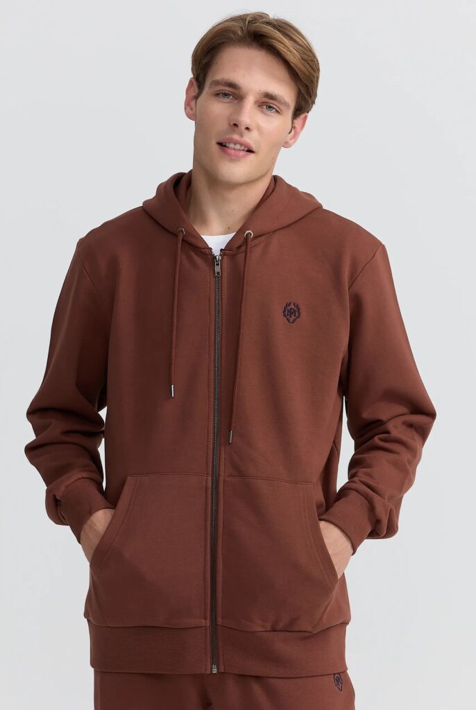 Simon : Sweat à Capuche avec Fermeture Éclair Brodé du Logo Emblématique - 47