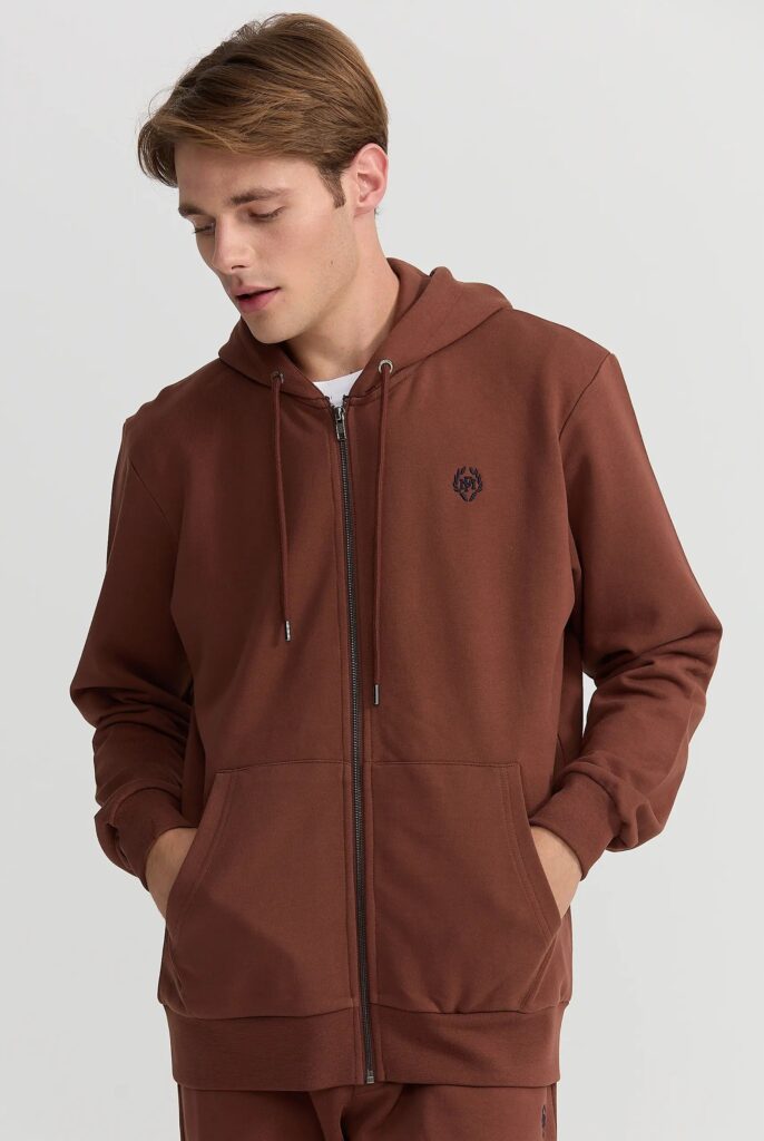 Simon : Sweat à Capuche avec Fermeture Éclair Brodé du Logo Emblématique - 48