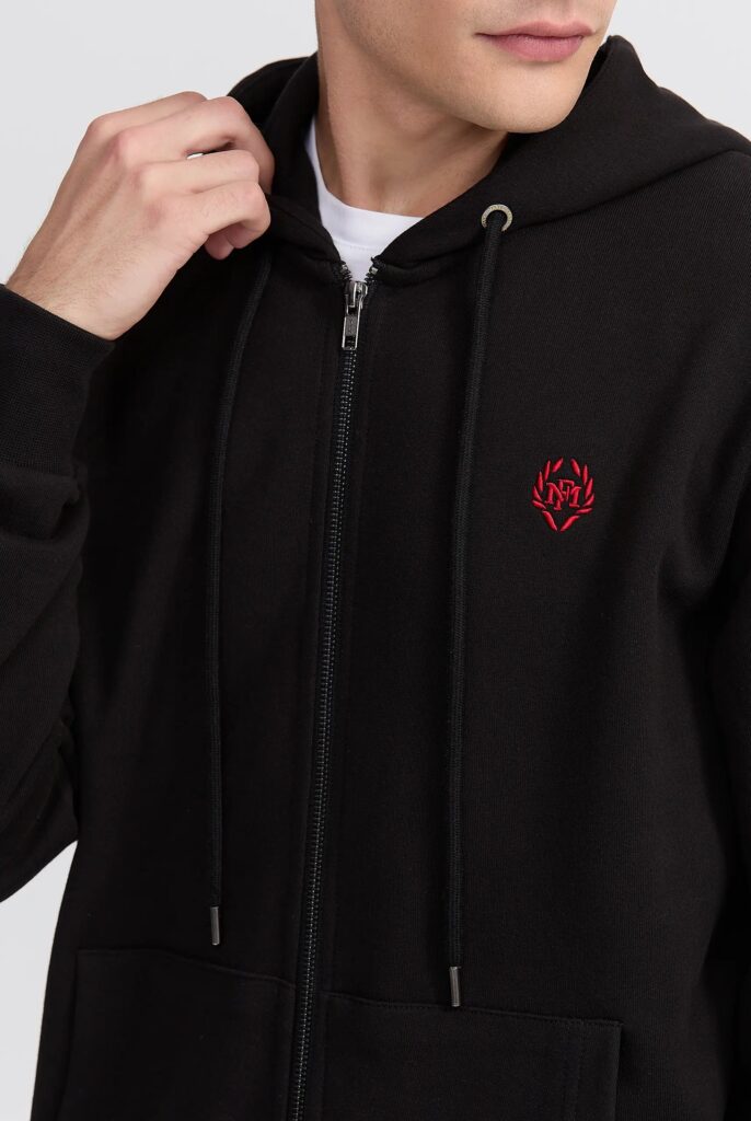 Simon : Sweat à Capuche avec Fermeture Éclair Brodé du Logo Emblématique - 39