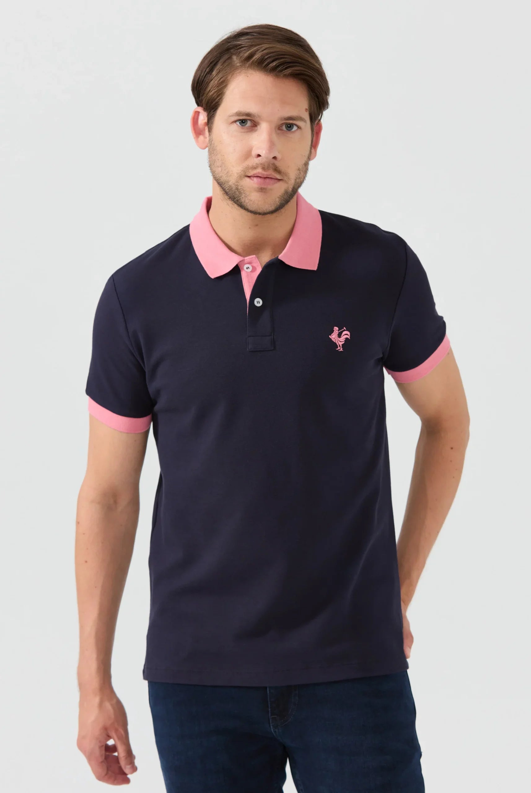 Spencer : Polo avec l’emblématique Logo du Coq Brodé