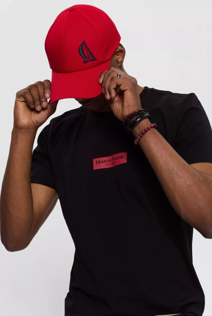 Travis : T-Shirt avec Logo Imprimé - 19