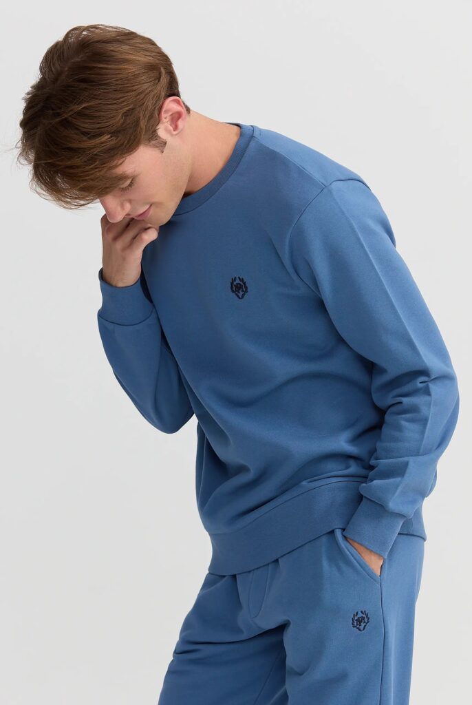 Wilson : Pantalon de survêtement Brodé du Logo Emblématique - 22